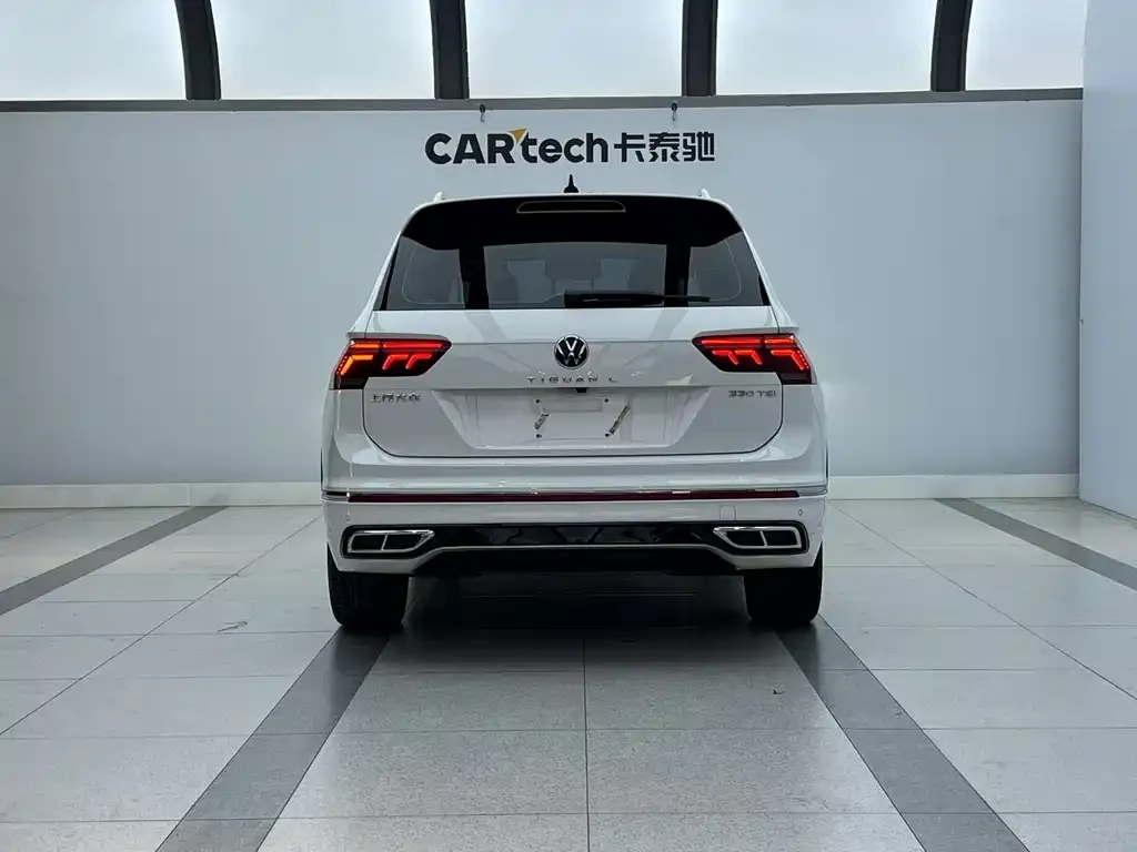 Volkswagen Tiguan L — фото 4