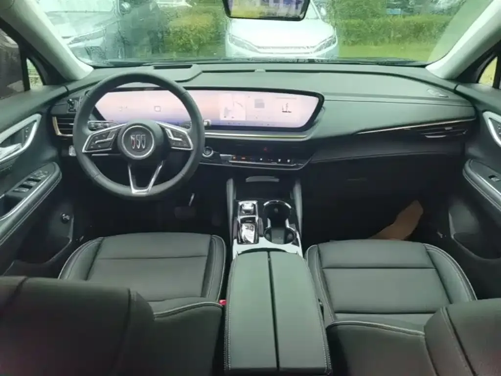 Buick Envision Plus — фото 7