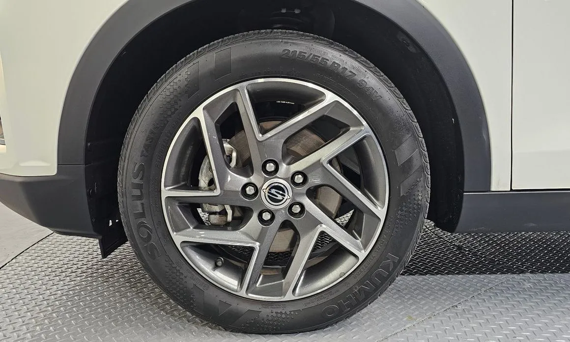 KG Mobility (Ssangyong) TIBOLI 2022 из KR, фото 7