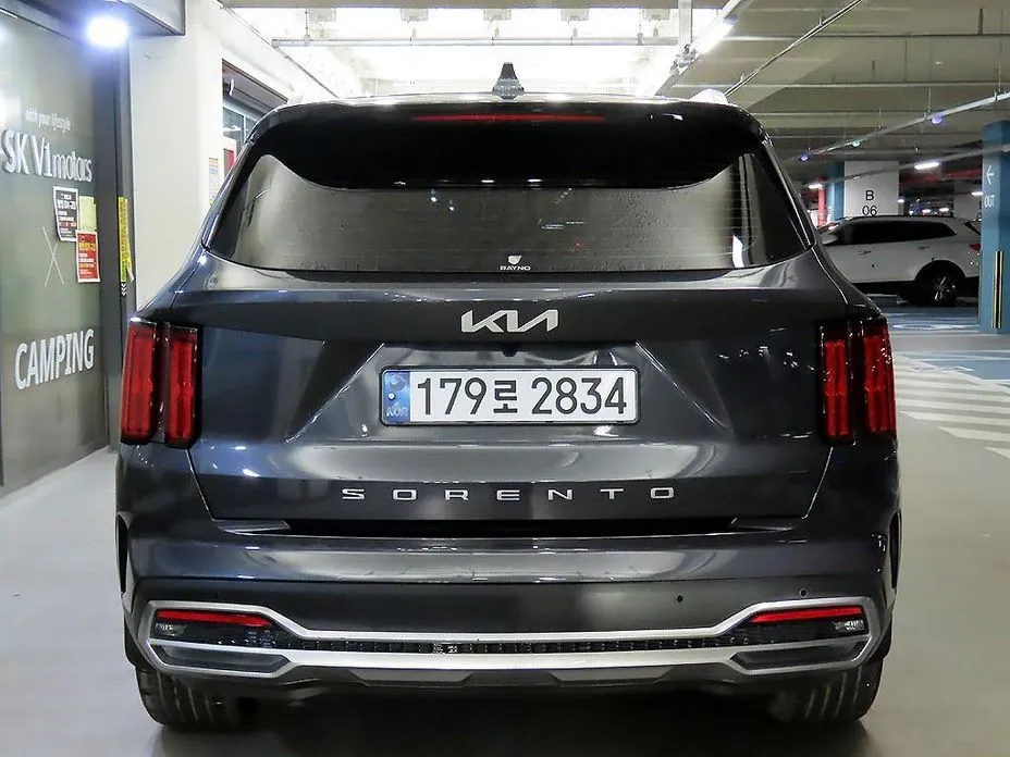 Kia Sorento — фото 5