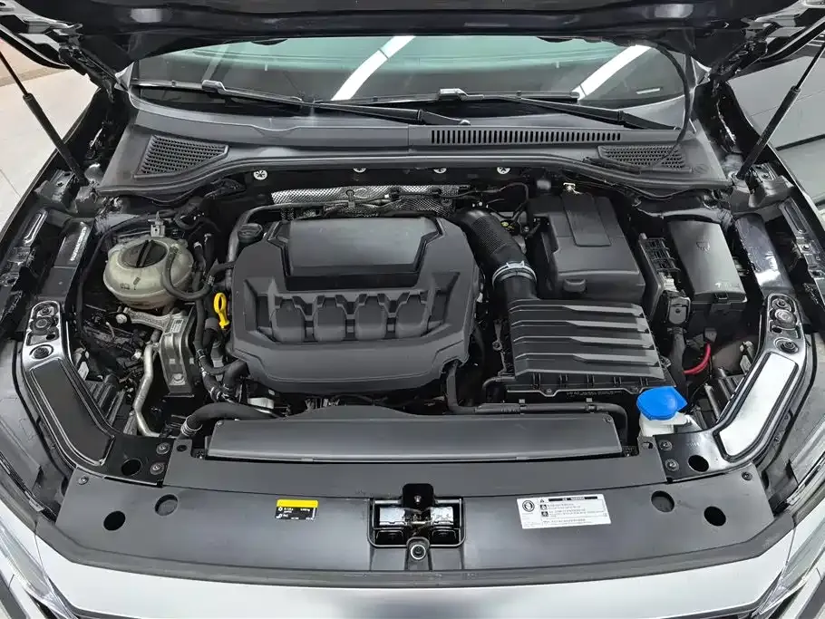 Volkswagen Passat — фото 8