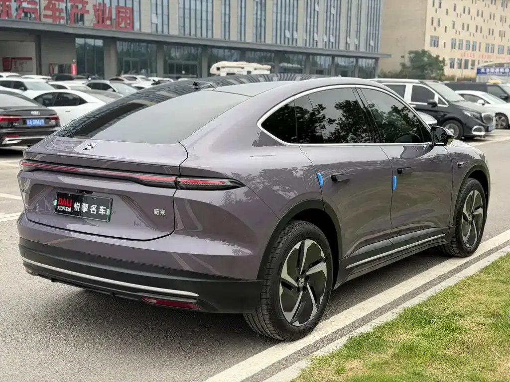 NIO EC6 — фото 9