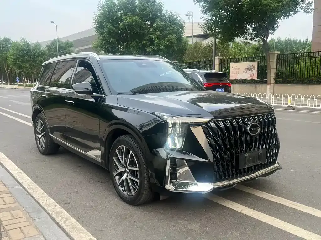 GAC Motor Trumpchi GS8 — фото 4