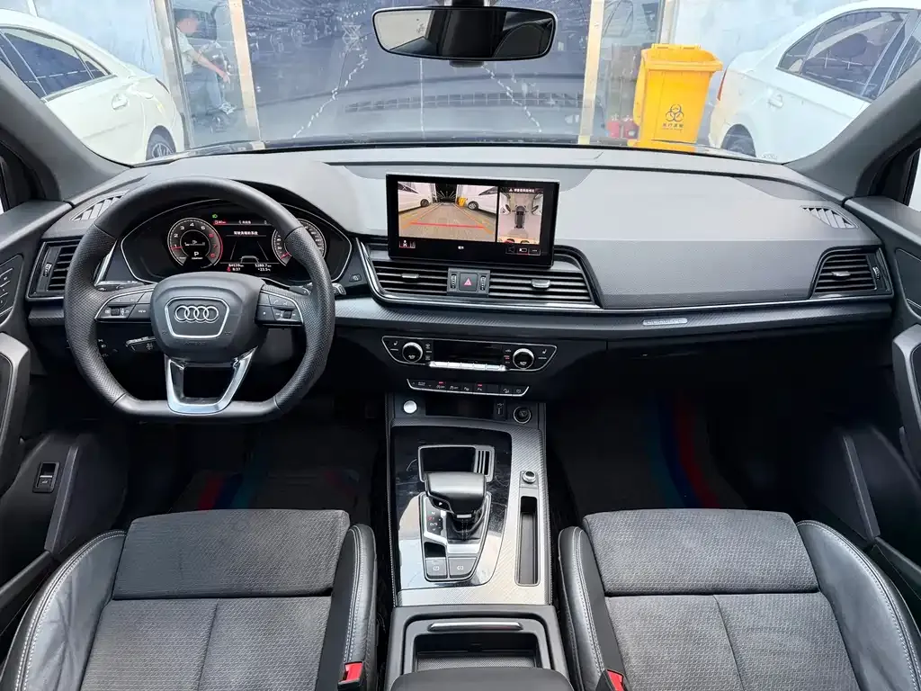 Audi Q5L Sportback 2021 из CN, фото 2