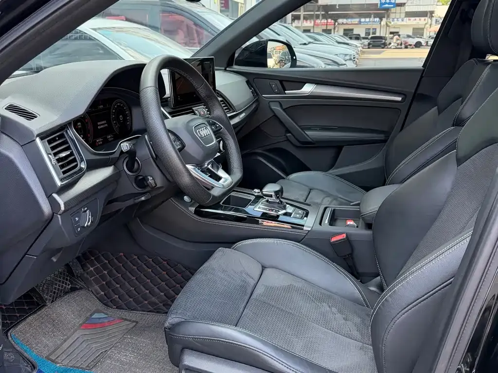 Audi Q5L Sportback 2021 из CN, фото 9