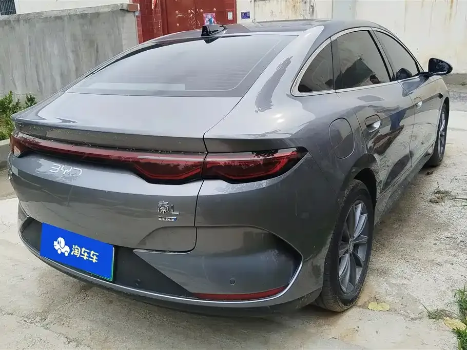 BYD Qin L — фото 10