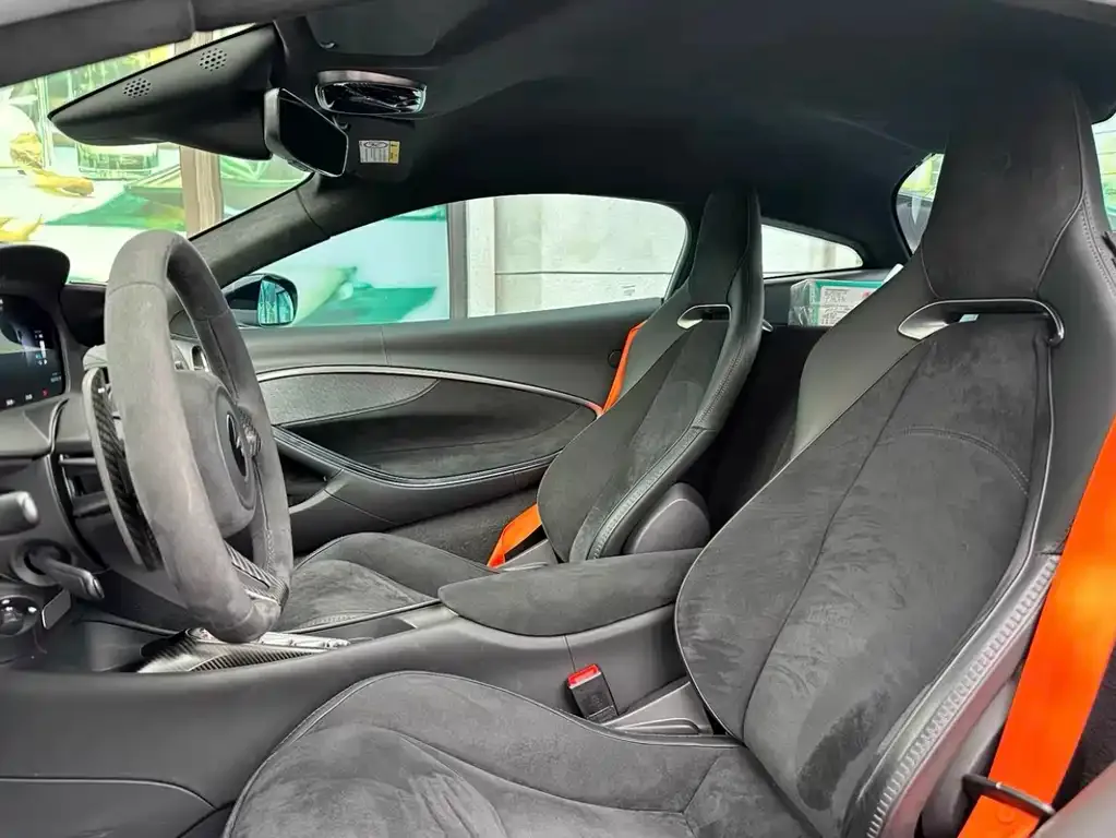 McLaren Artura 2024 из CN, фото 3