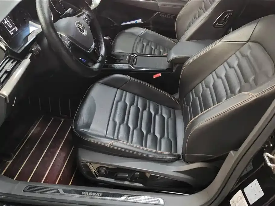 Volkswagen Passat — фото 3