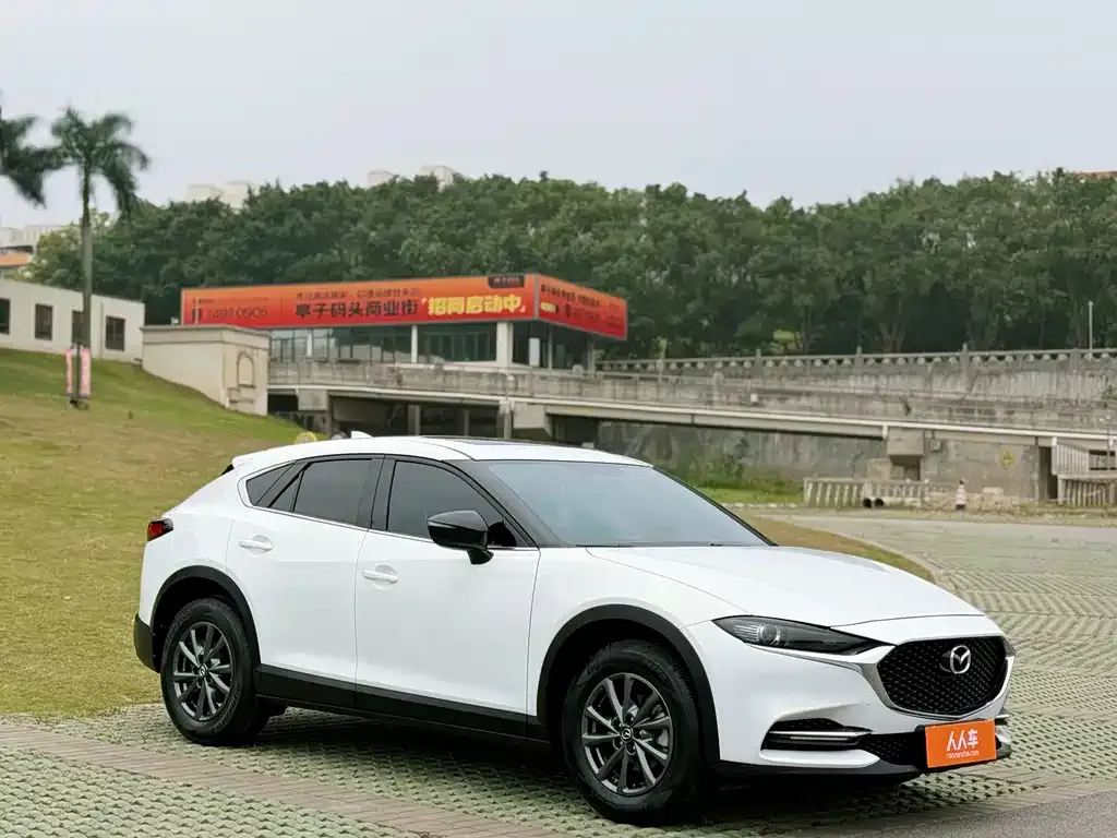 Mazda CX-4 2022 из CN, фото 4