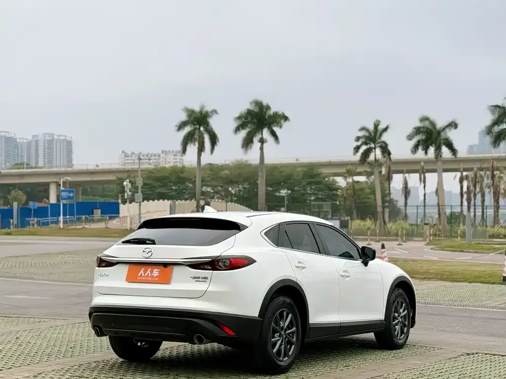 Mazda CX-4 2022 из CN, фото 9