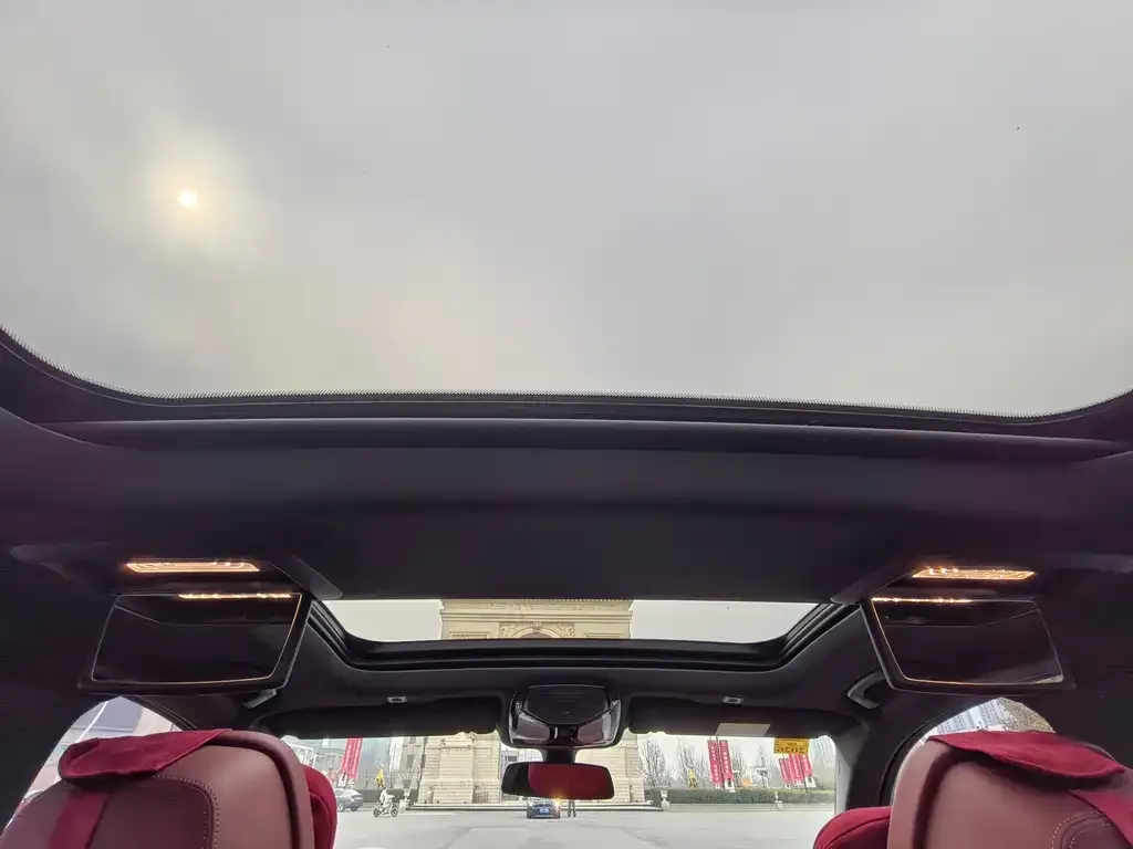 BMW 5 Series New Energy — фото 4