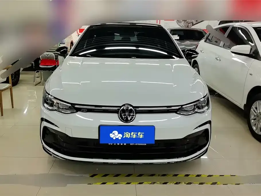 Volkswagen Golf 2024 из CN, фото 10