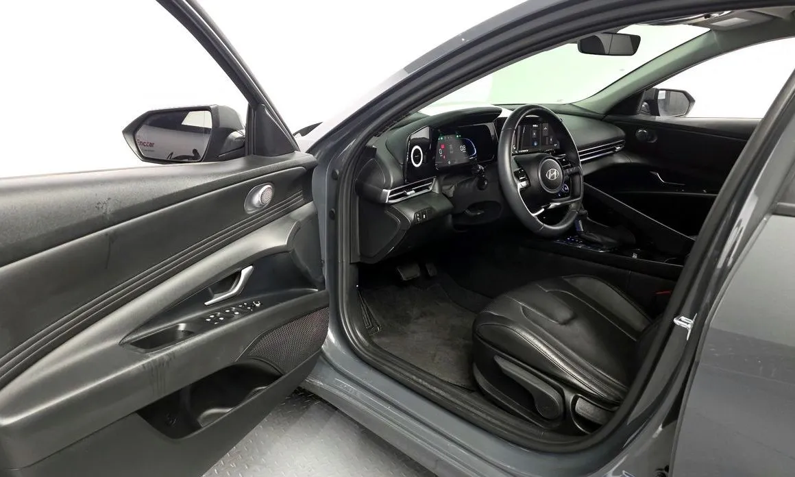 Hyundai AVANTE — фото 6
