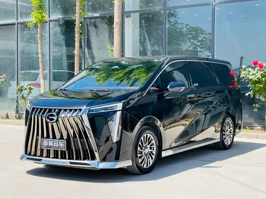 GAC Motor Trumpchi M8 — фото 1