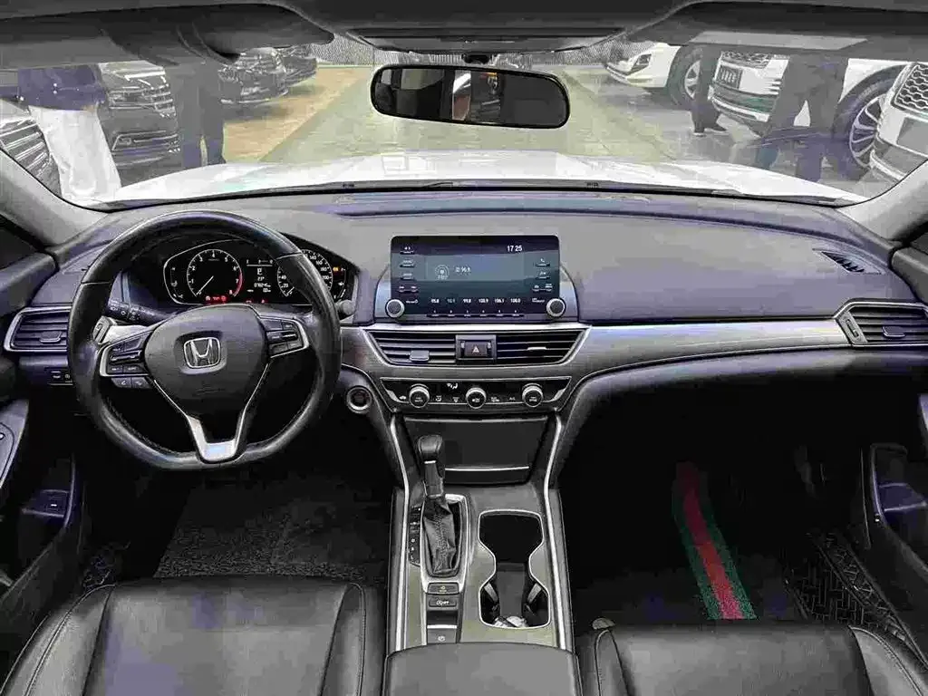 Honda Accord — фото 2