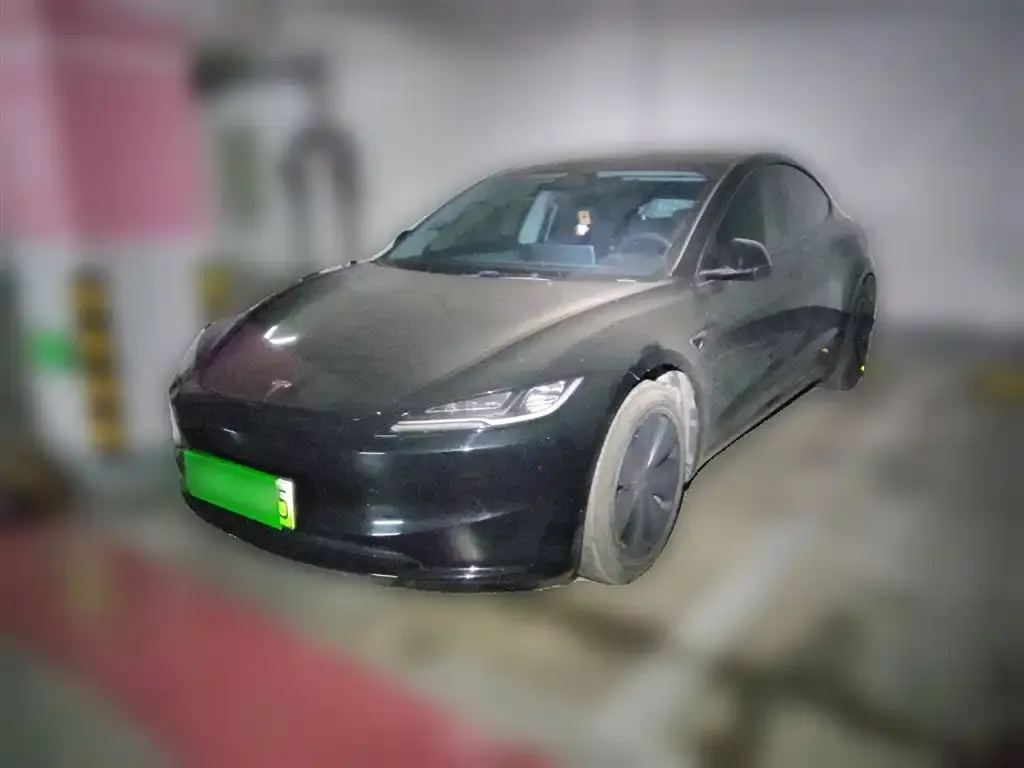 Tesla Model 3 — фото 2
