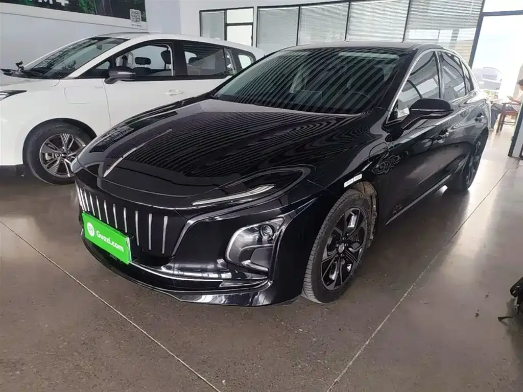 Hongqi E-QM5 — фото 8