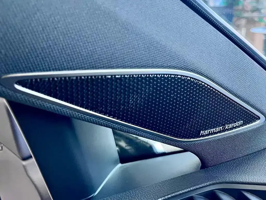 Volkswagen Golf GTI — фото 6