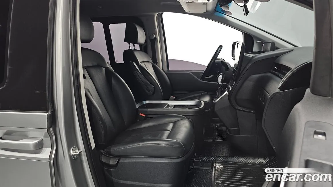 Hyundai Staria 2023 из KR, фото 9