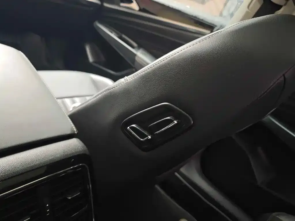 Volkswagen Passat — фото 3