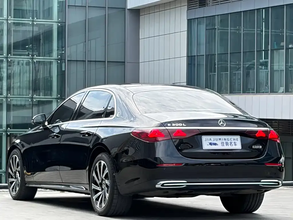 Mercedes-Benz E-Class 2025 из CN, фото 10