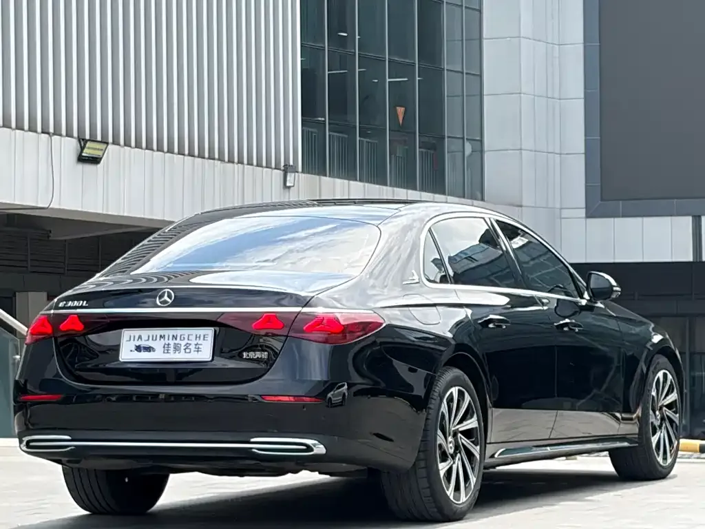 Mercedes-Benz E-Class 2025 из CN, фото 7