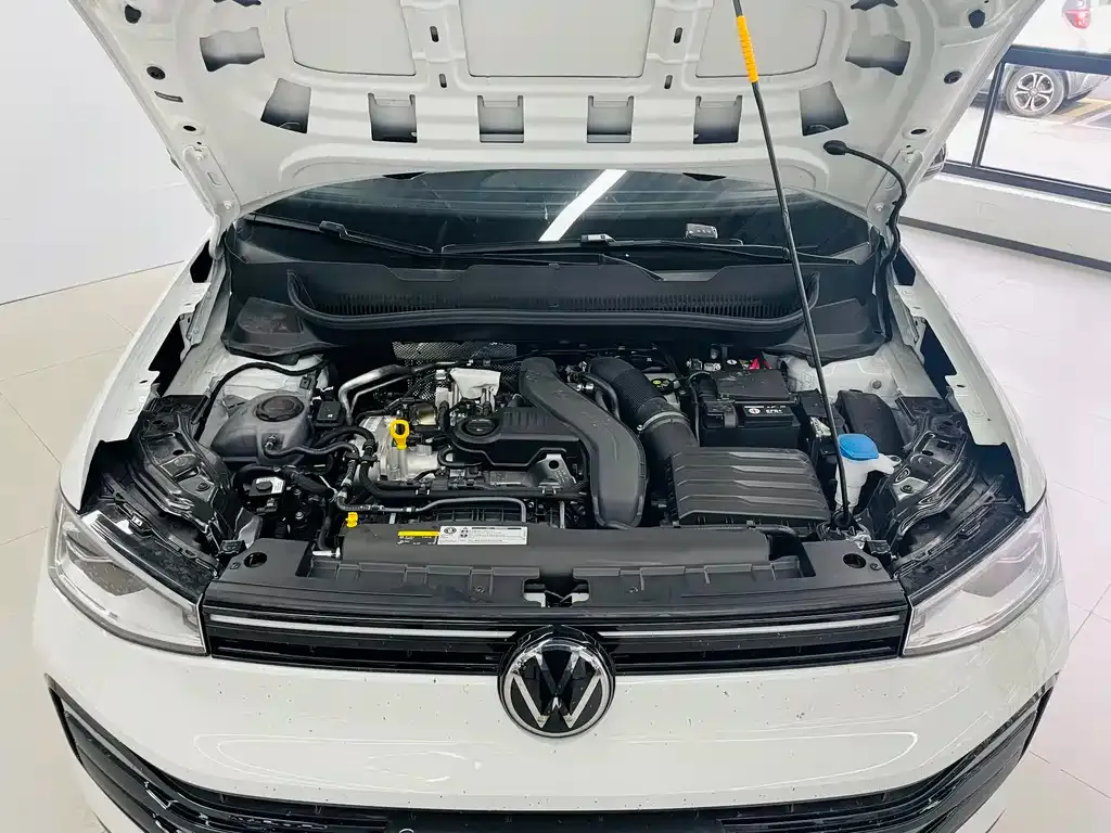 Volkswagen Tharu — фото 6