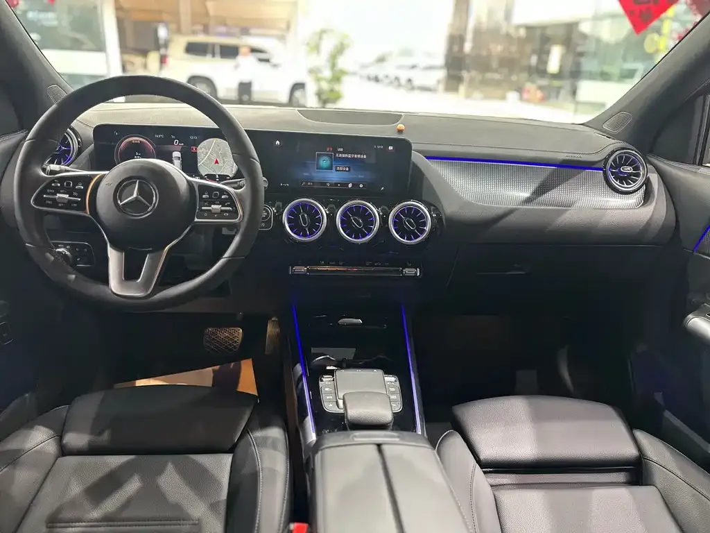 Mercedes-Benz GLA — фото 3