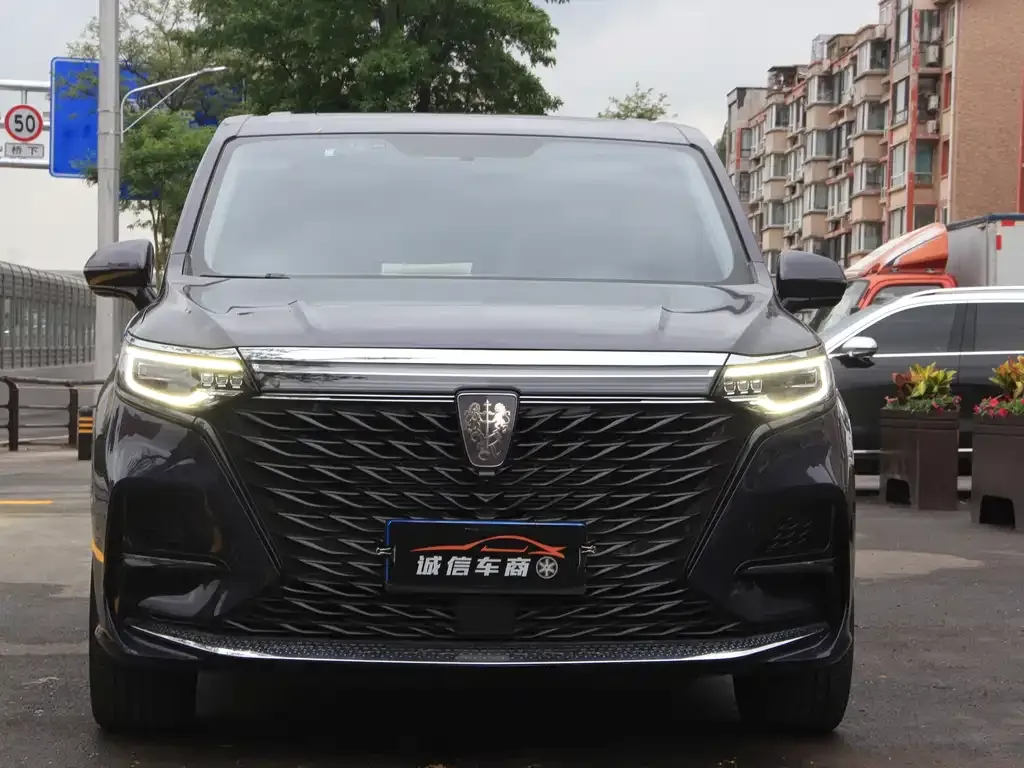 Roewe iMAX8 2022 из CN, фото 9