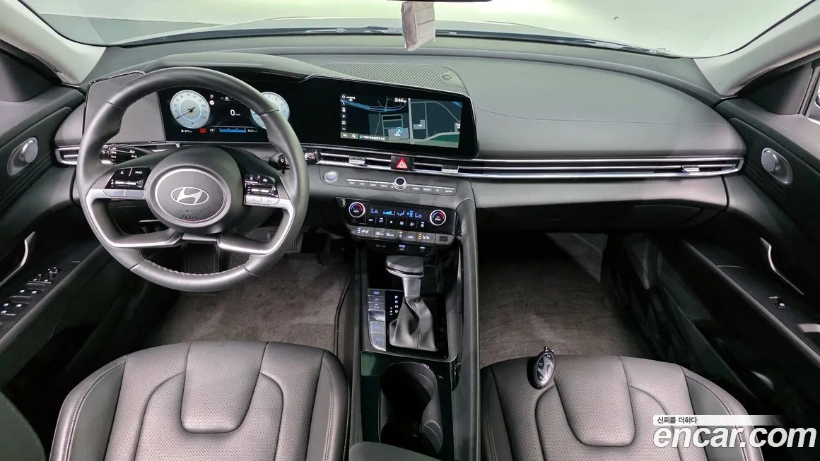 Hyundai AVANTE — фото 7