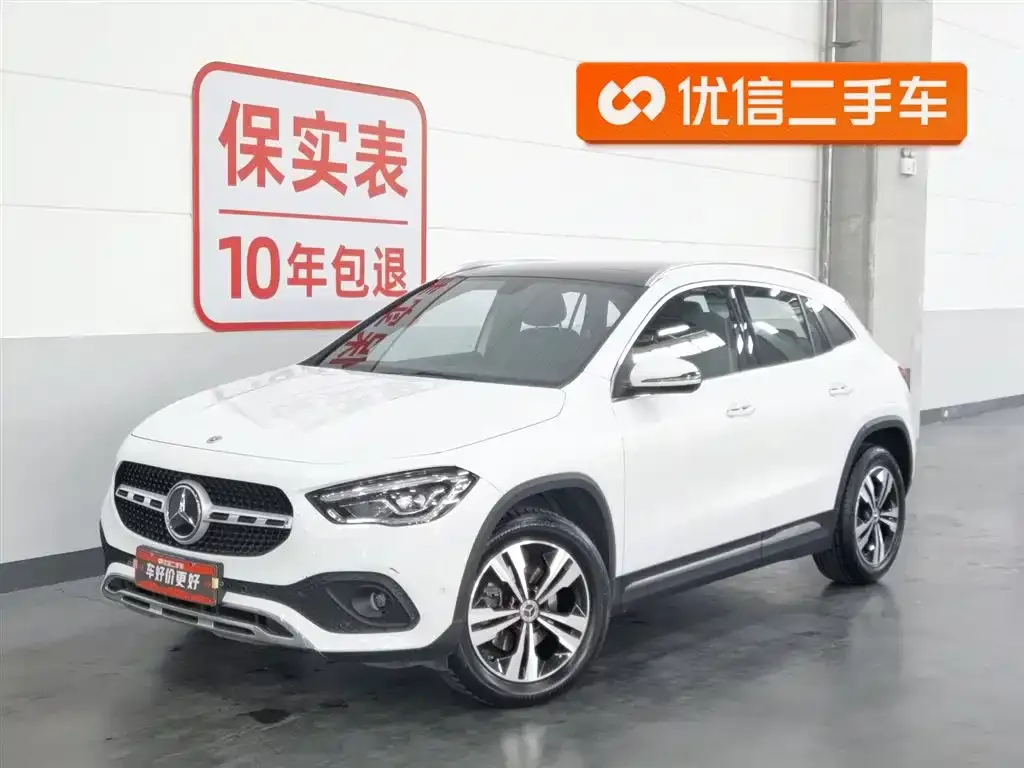 Mercedes-Benz GLA — фото 1