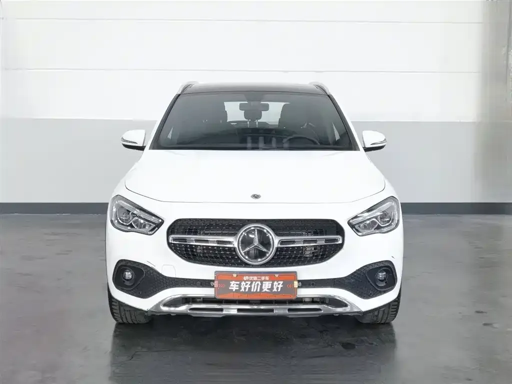 Mercedes-Benz GLA — фото 6
