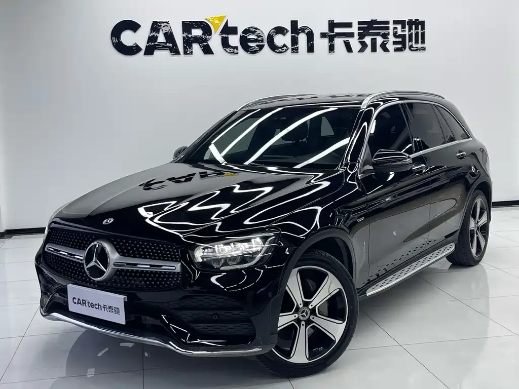 Mercedes-Benz GLC — фото 1