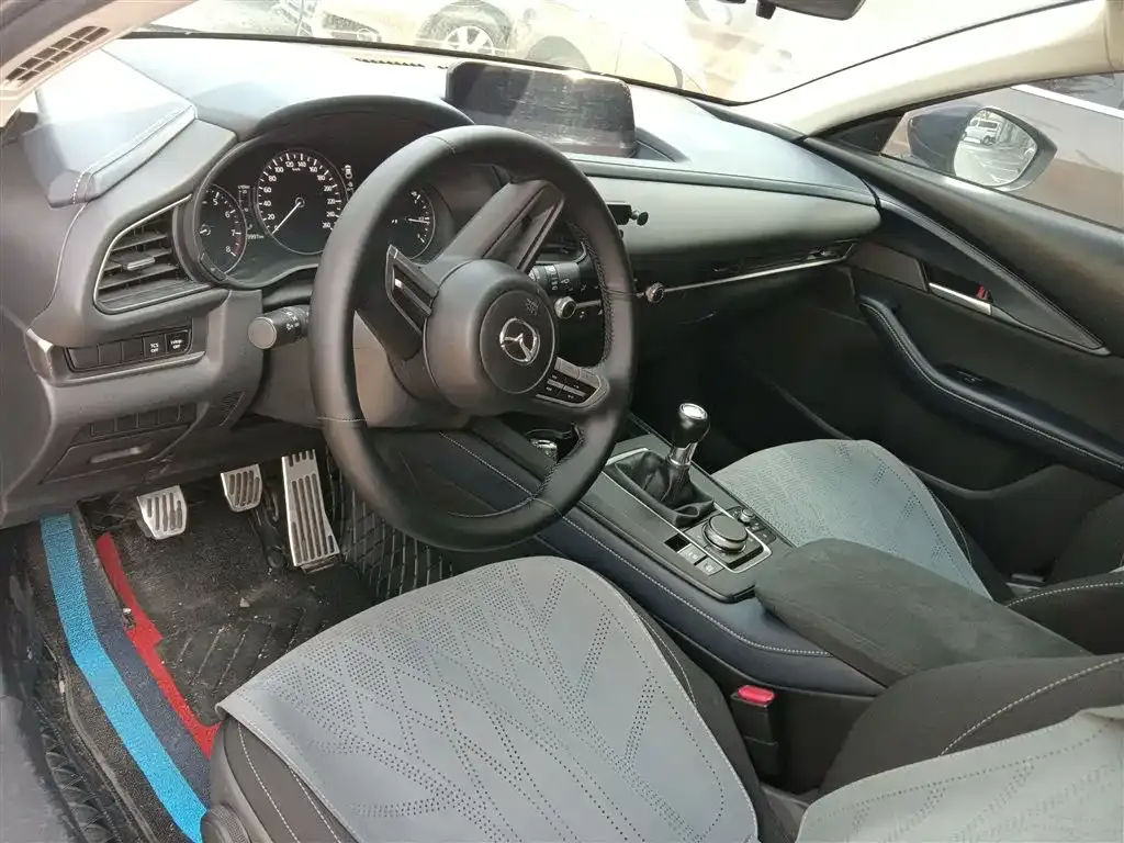 Mazda CX-30 2023 из CN, фото 10
