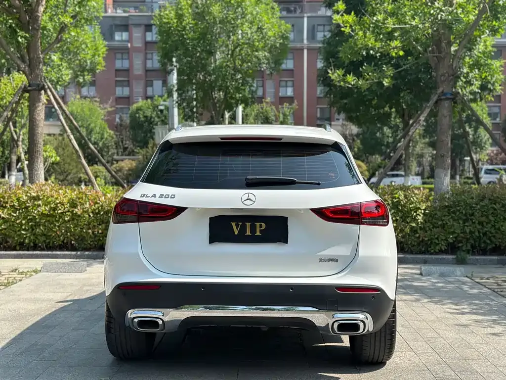 Mercedes-Benz GLA — фото 9