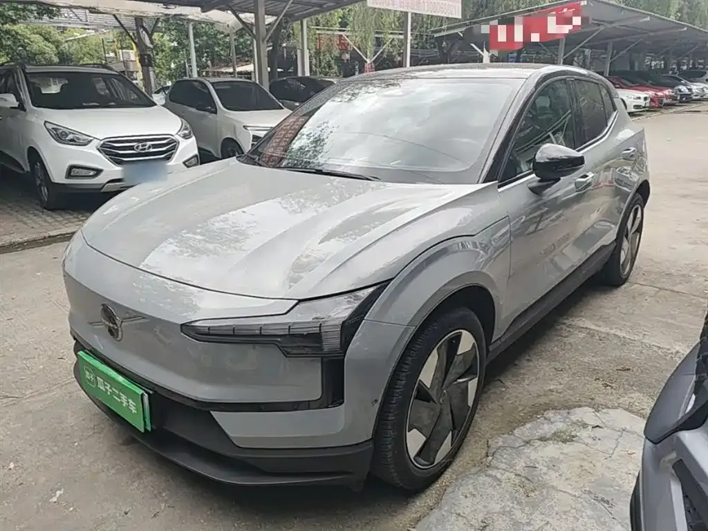 Volvo EX30 2024 из CN, фото 10