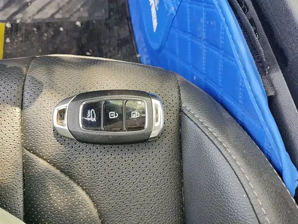 Hyundai Elantra 2025 из CN, фото 9