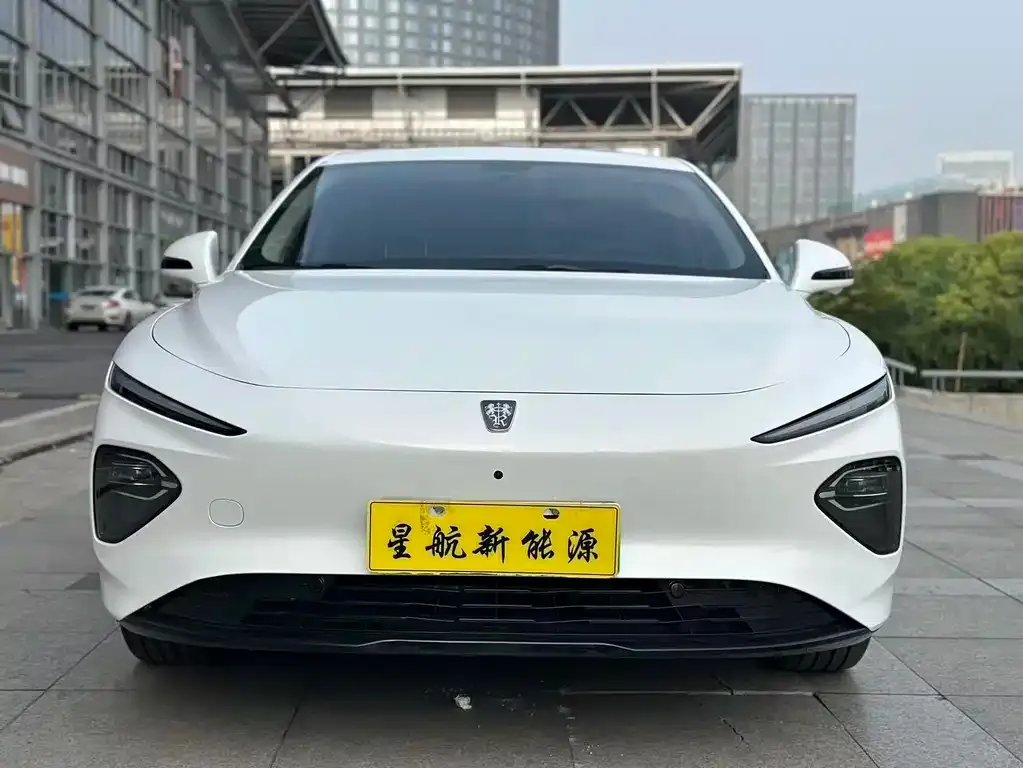 Roewe D7 — фото 2