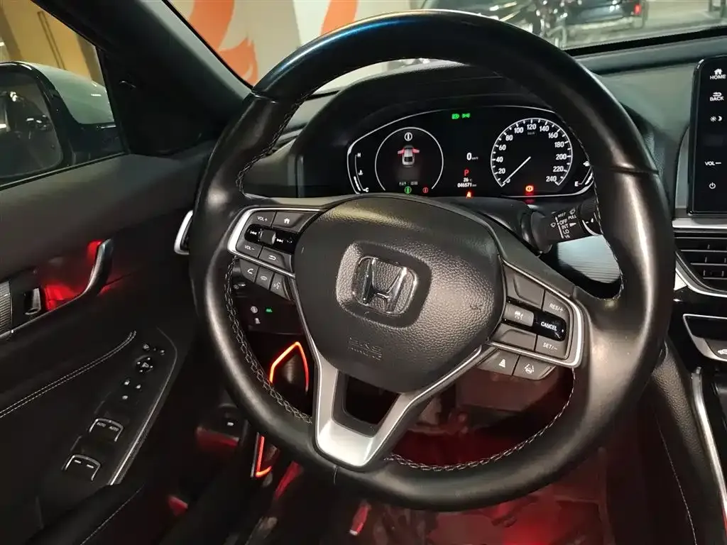 Honda Inspire — фото 9