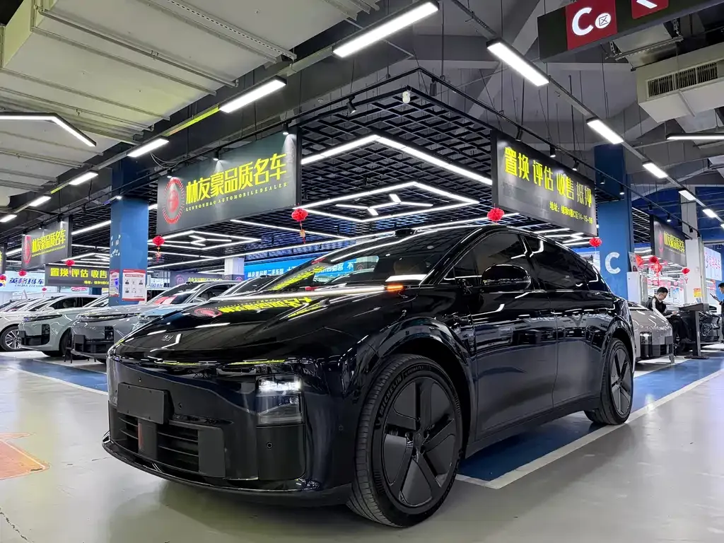 Li Auto i6