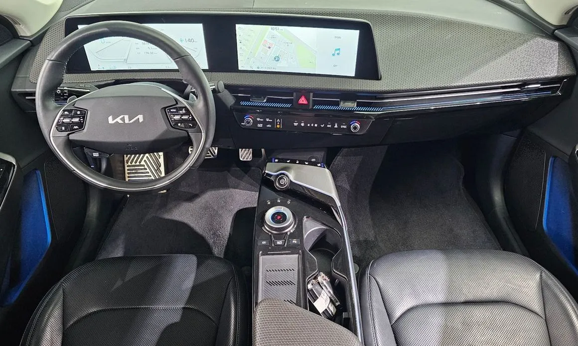 Kia EV6 — фото 9