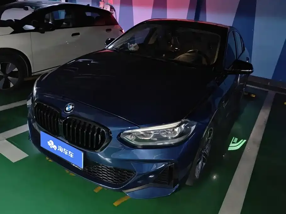 BMW 1 Series — фото 1