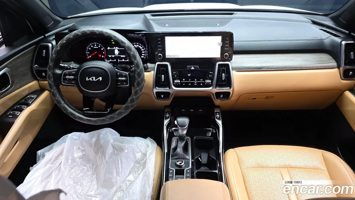 Kia Sorento — фото 10