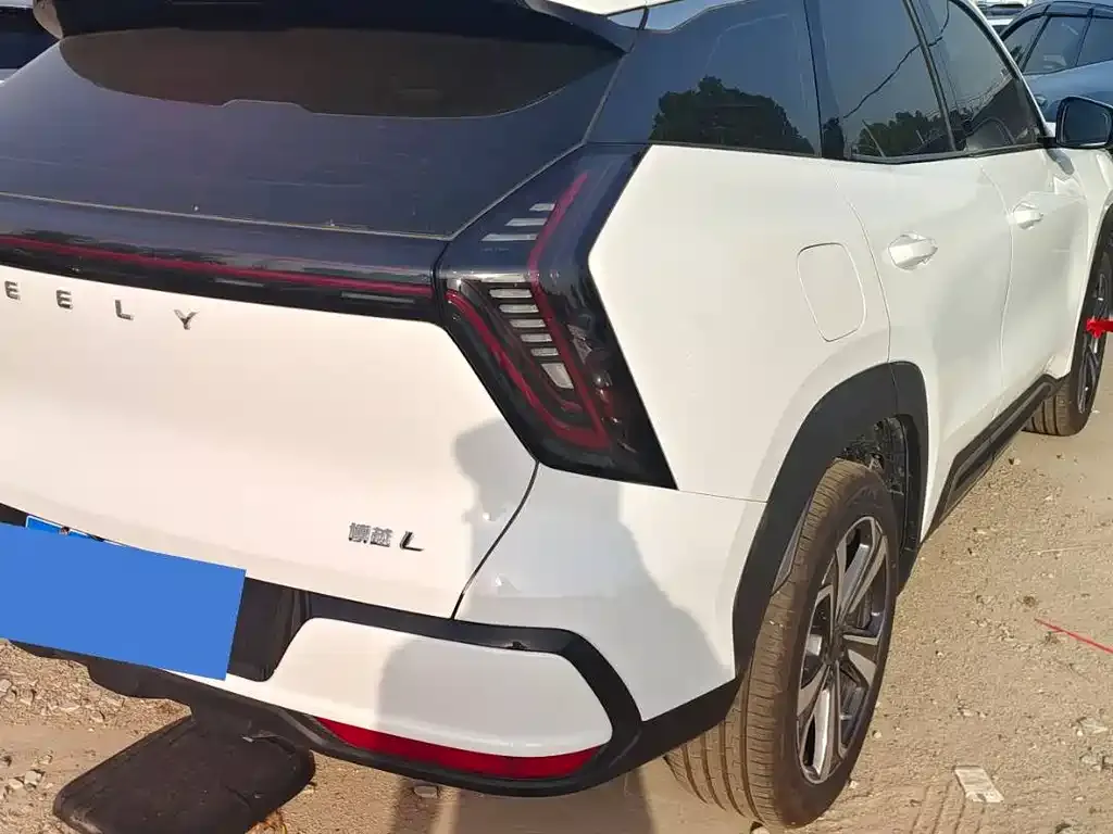 Geely Boyue L 2025 из CN, фото 3