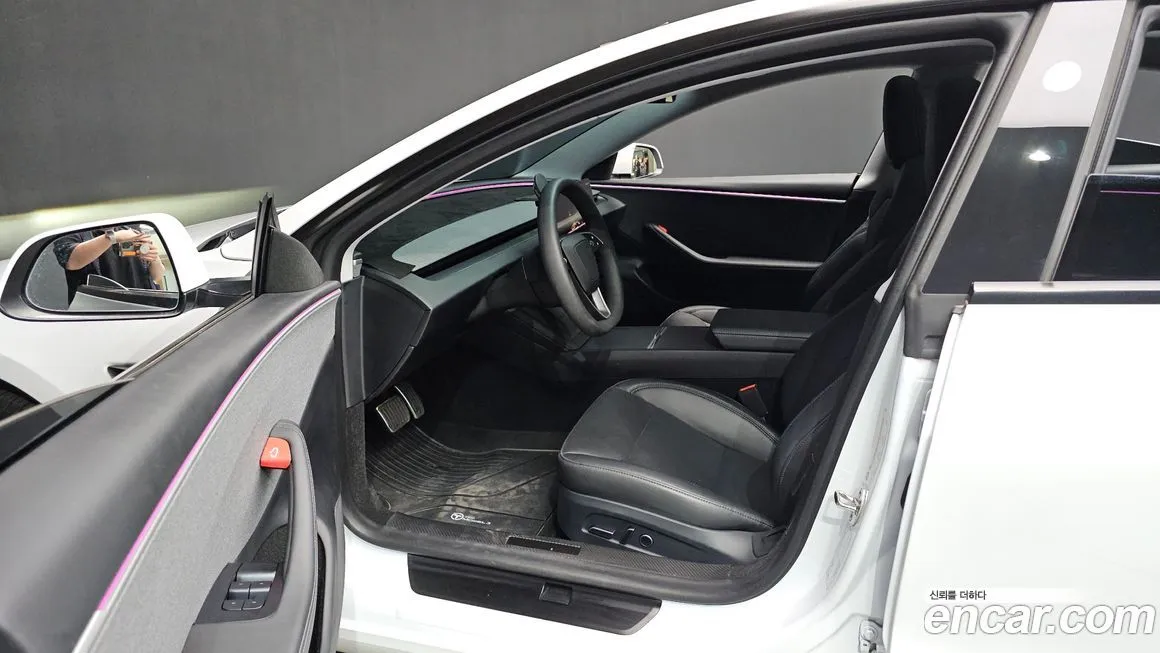 Tesla Model 3 2024 из KR, фото 10