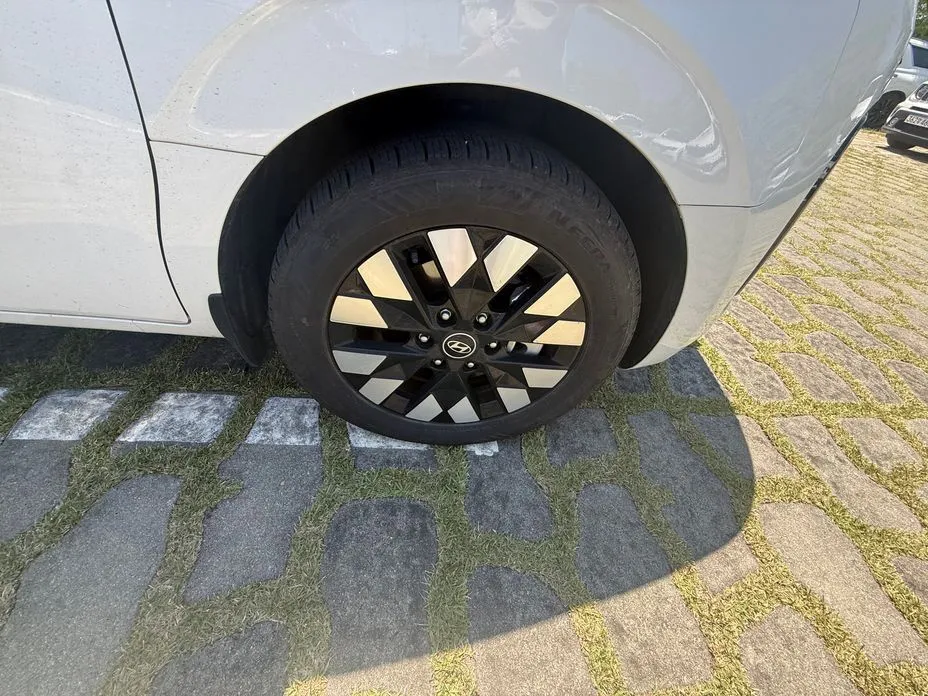Hyundai Staria 2025 из KR, фото 9