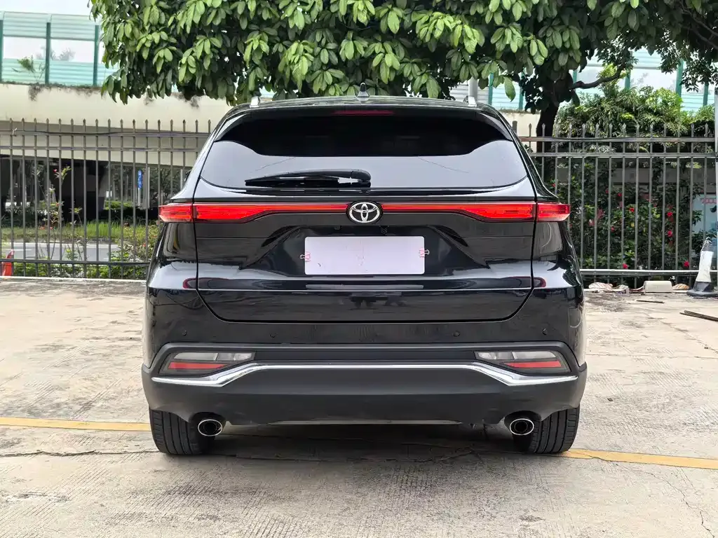 Toyota Harrier 2022 из CN, фото 8
