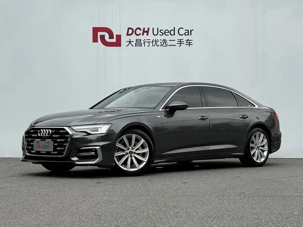 Audi A6L — фото 1