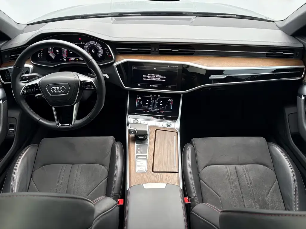 Audi A6L — фото 6