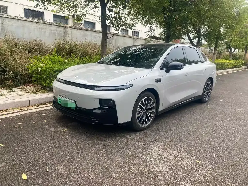 Leapmotor B01